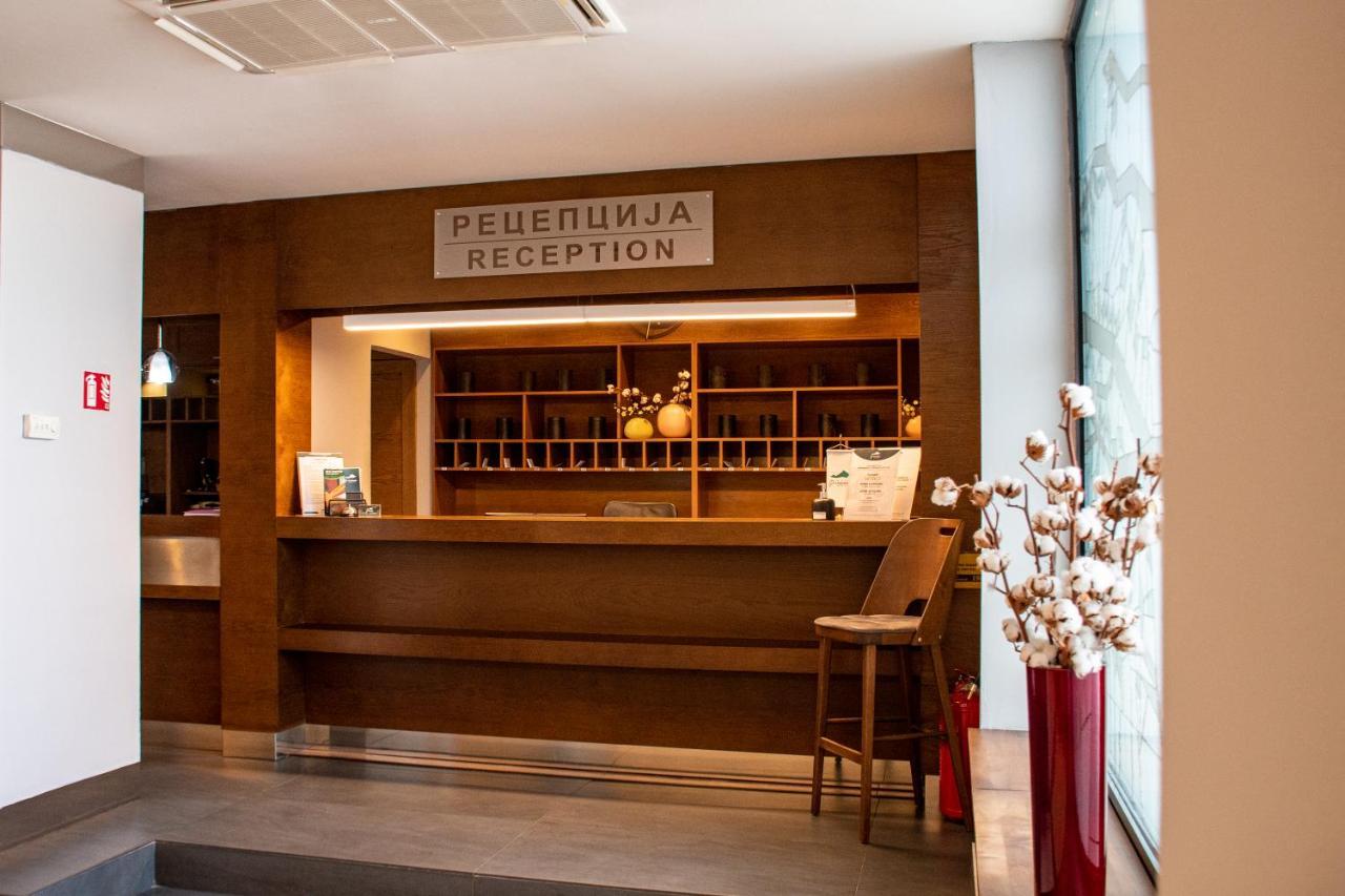 Panorama Hotel & Spa ครูเชโว ภายนอก รูปภาพ